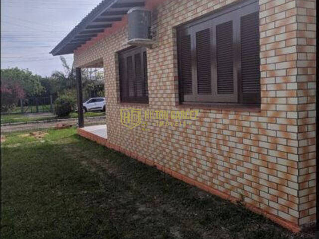 #1217 - Casa para Venda em Torres - RS - 3