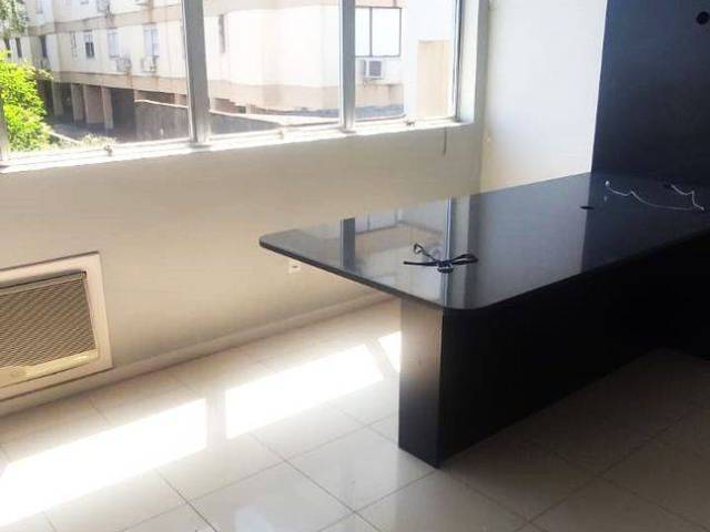 #2009 - Sala para Venda em Porto Alegre - RS - 2