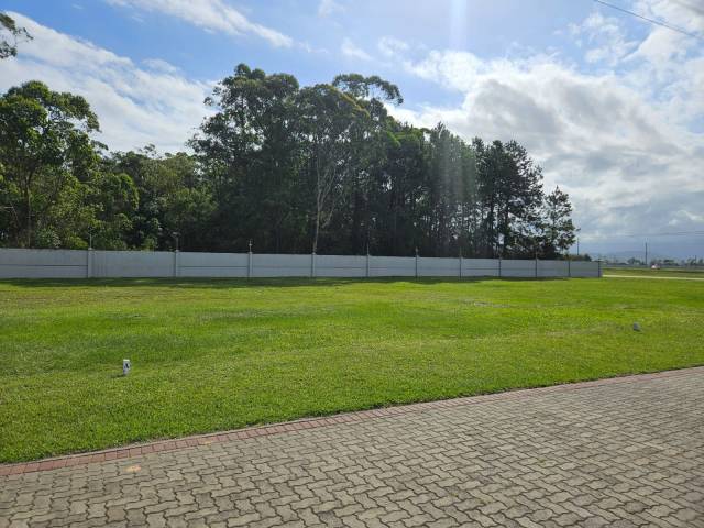 #2051 - Terreno para Venda em Torres - RS - 3