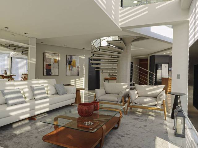 #2084 - Casa para Venda em Torres - RS - 2