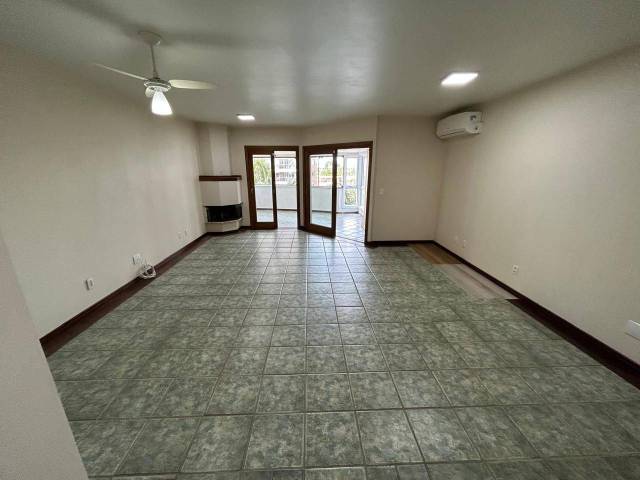 #2265 - Apartamento para Venda em Torres - RS - 2